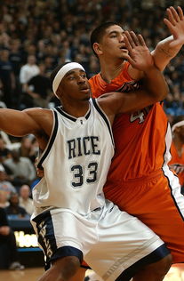 篮球运动员比赛中身体素质的提升方法，篮球运动员锻炼体能的方法